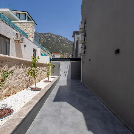 Cihan Kalkan Villa *