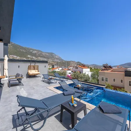 Cihan Kalkan Villa
