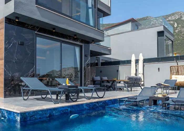 Cihan Kalkan Villa *