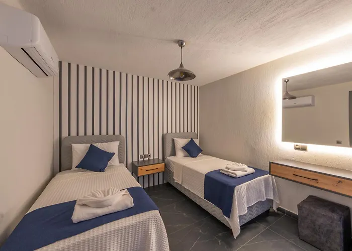 Cihan Kalkan Kaş